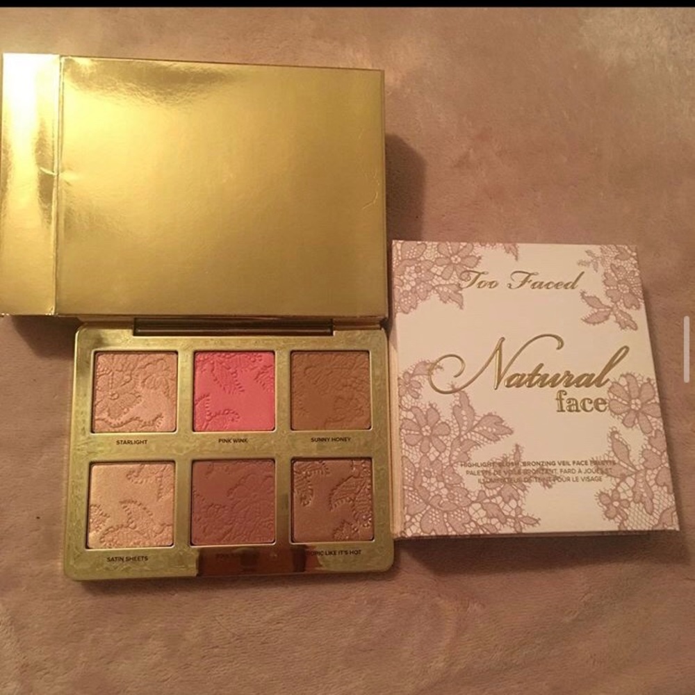 Too faced pallet